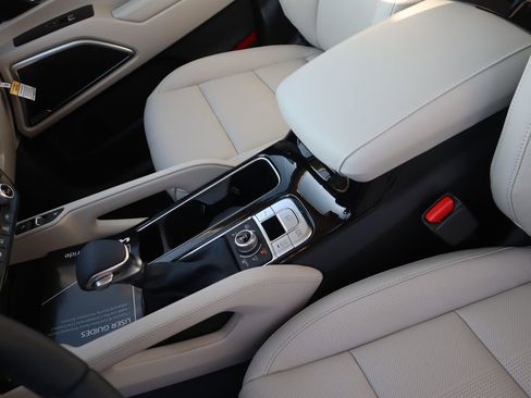 New 2025 Kia Telluride EX image 23