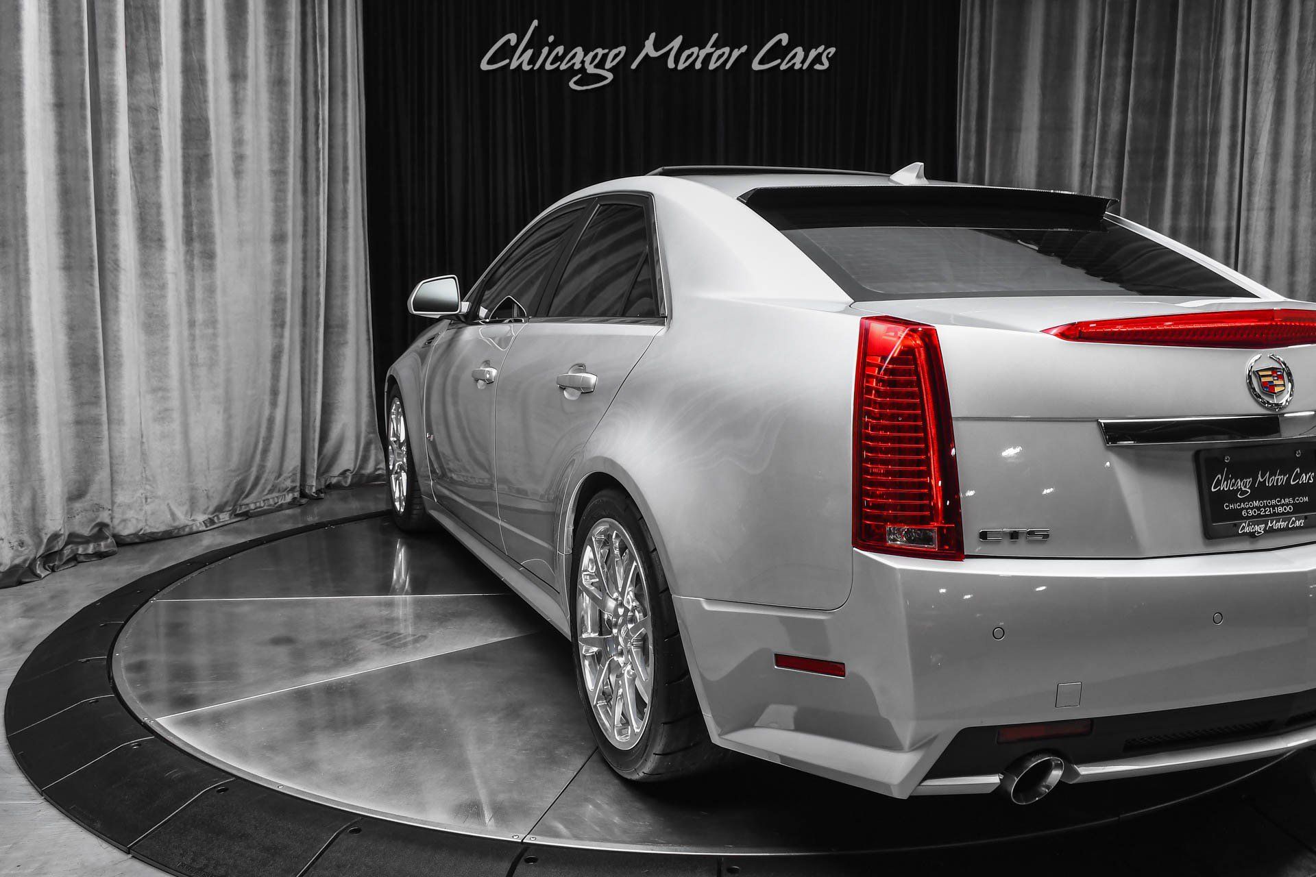 Used 2010 Cadillac CTS V RWD image 38