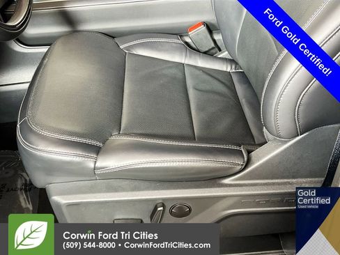 Used 2025 Ford Expedition Max Platinum image 25