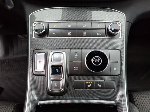 Used 2022 Hyundai Santa Fe SEL image 13