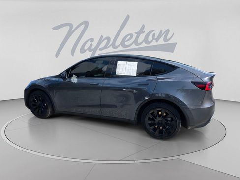Used 2023 Tesla Model Y Long Range AWD/4WD image 8