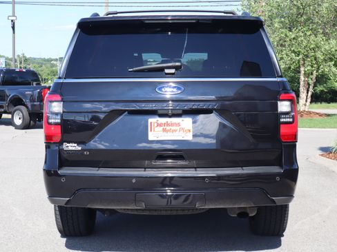 Used 2021 Ford Expedition Limited RWD image 8