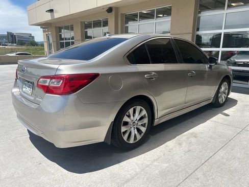Used 2017 Subaru Legacy 2.5i Premium AWD/4WD image 3
