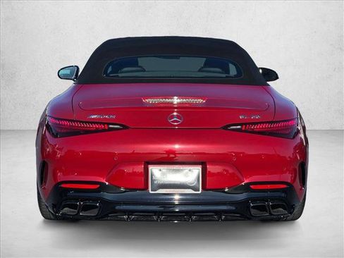 Certified 2022 Mercedes-Benz SL 63 AMG 4MATIC image 7
