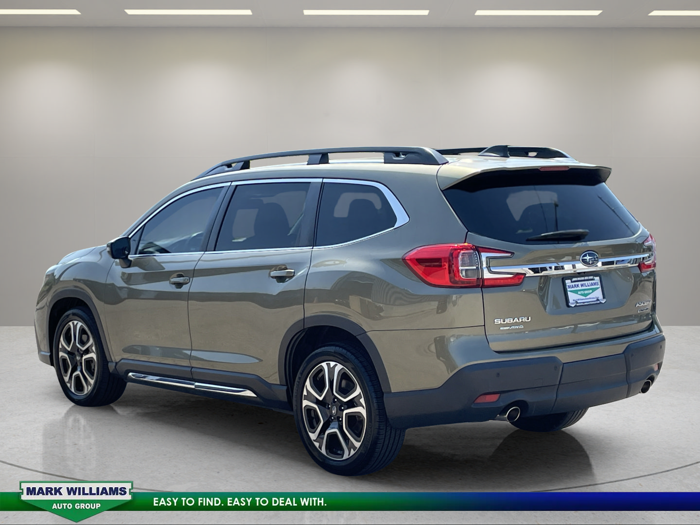 Used 2023 Subaru Ascent Limited AWD/4WD image 6