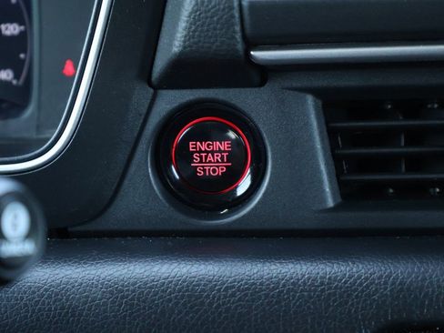 Used 2023 Honda Pilot Elite image 26