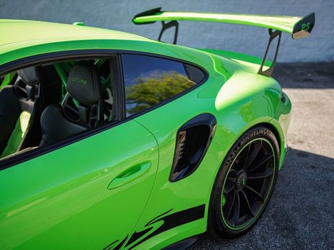 Used 2019 Porsche 911 GT3 RS image 23