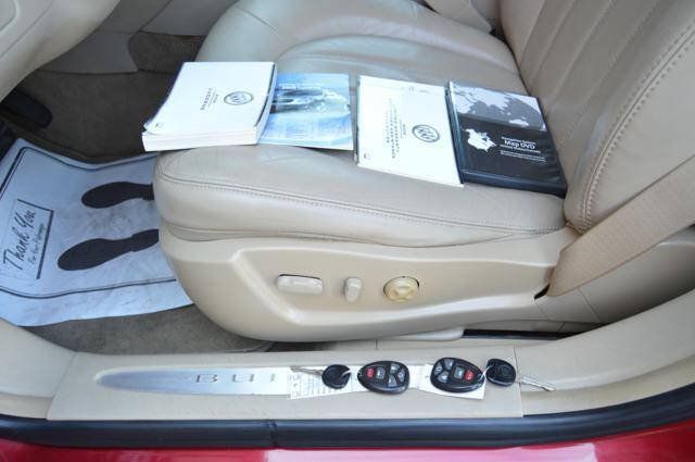 Used 2008 Buick Lucerne CXS FWD image 29