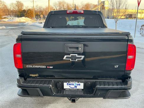 Used 2017 Chevrolet Colorado LT w/ Midnight Edition image 5