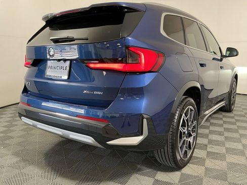 Certified 2025 BMW X1 xDrive28i w/ Convenience Package AWD/4WD image 6