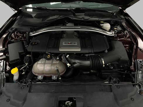 Used 2018 Ford Mustang GT Premium w/ Safe & Smart Package RWD image 12