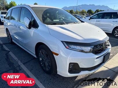Used 2025 Honda Odyssey Touring