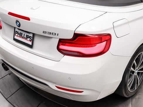 Used 2019 BMW 230i Convertible w/ Convenience Package RWD image 20