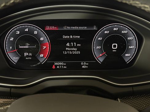 Certified 2024 Audi SQ5 Premium Plus w/ Premium Plus Package image 15