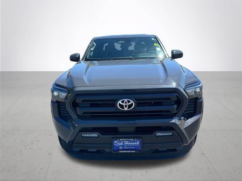 Used 2024 Toyota Tacoma SR5 AWD/4WD image 3