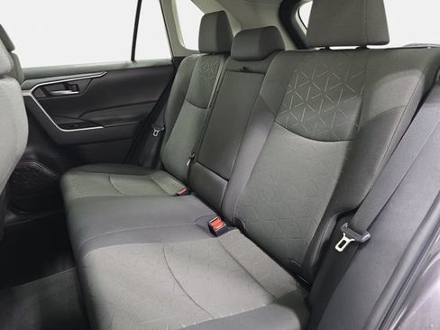 Used 2022 Toyota RAV4 XLE w/ Convenience Package AWD/4WD image 13