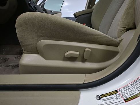 Used 2009 Nissan Altima 2.5 S w/ Convenience Plus Pkg image 19