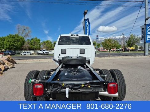 New 2026 RAM 5500 4x4 Crew Cab image 4
