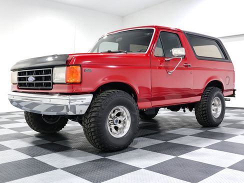 Used 1989 Ford Bronco image 3