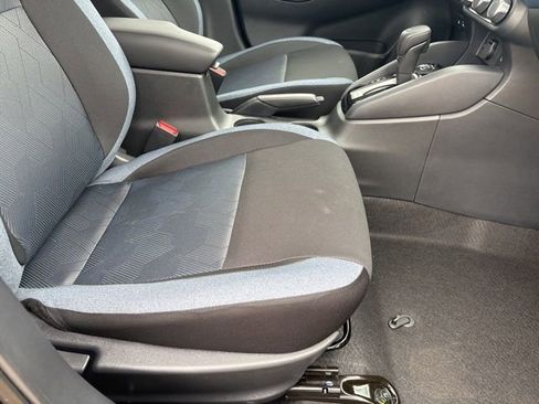 New 2025 Nissan Versa SV w/ Trunk Package image 21