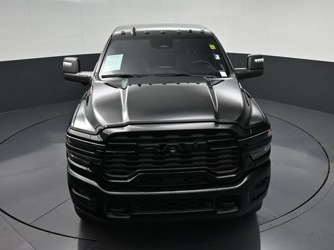 Used 2025 RAM 2500 Big Horn AWD/4WD image 22