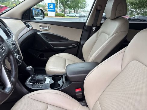 Used 2019 Hyundai Santa Fe XL FWD image 14