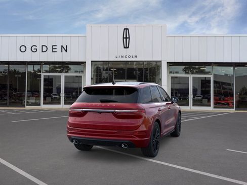 New 2026 Lincoln Corsair Grand Touring w/ Jet Appearance Package AWD/4WD image 8