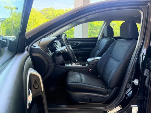 Used 2016 Nissan Altima 2.5 S w/ Power Driver Seat Package FWD image 8