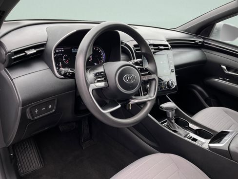 Used 2024 Hyundai Santa Cruz SE image 14