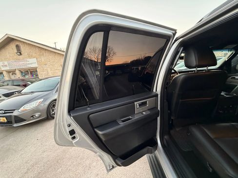 Used 2015 Ford Expedition XLT w/ Equipment Group 201A image 25