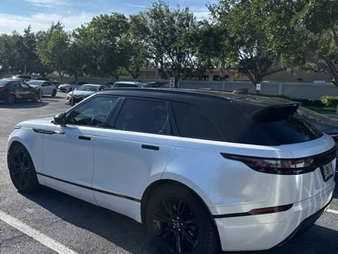 Used 2018 Land Rover Range Rover Velar S AWD/4WD image 6