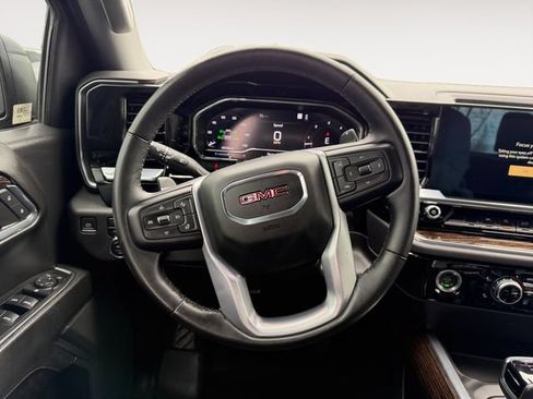 Used 2023 GMC Sierra 1500 Elevation AWD/4WD image 10