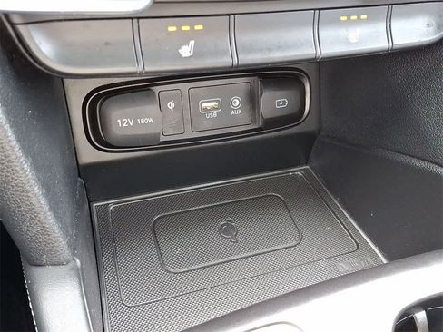 Used 2020 Hyundai Santa Fe SEL w/ Convenience + Premium Package image 26