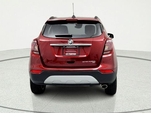 Certified 2022 Buick Encore Preferred AWD/4WD image 4