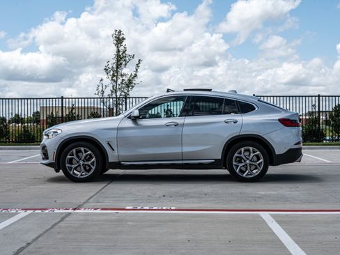Used 2021 BMW X4 xDrive30i w/ Premium Package AWD/4WD image 6
