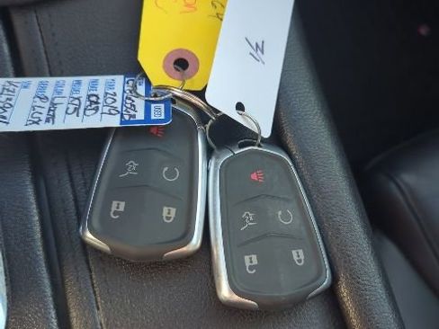 Used 2019 Cadillac XT5 Premium Luxury image 39