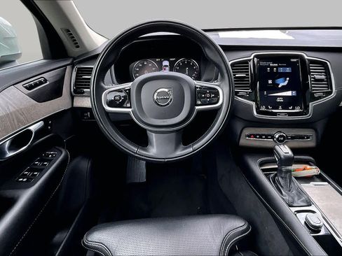 Used 2022 Volvo XC90 T6 Inscription w/ Advanced Package AWD/4WD image 6