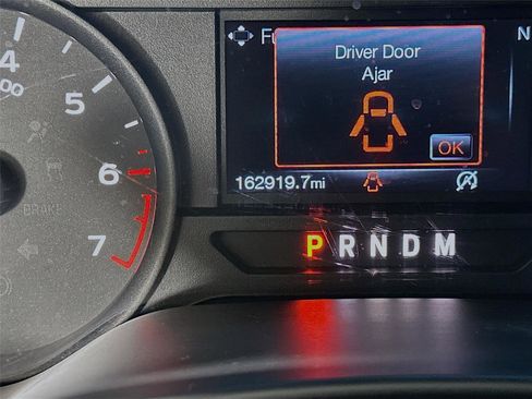 Used 2018 Ford F150 XL w/ Equipment Group 101A Mid image 13