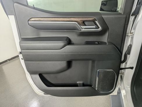 Used 2024 GMC Sierra 1500 Elevation AWD/4WD image 15