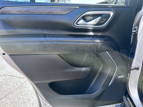 Used 2021 Chevrolet Tahoe Z71 image 29