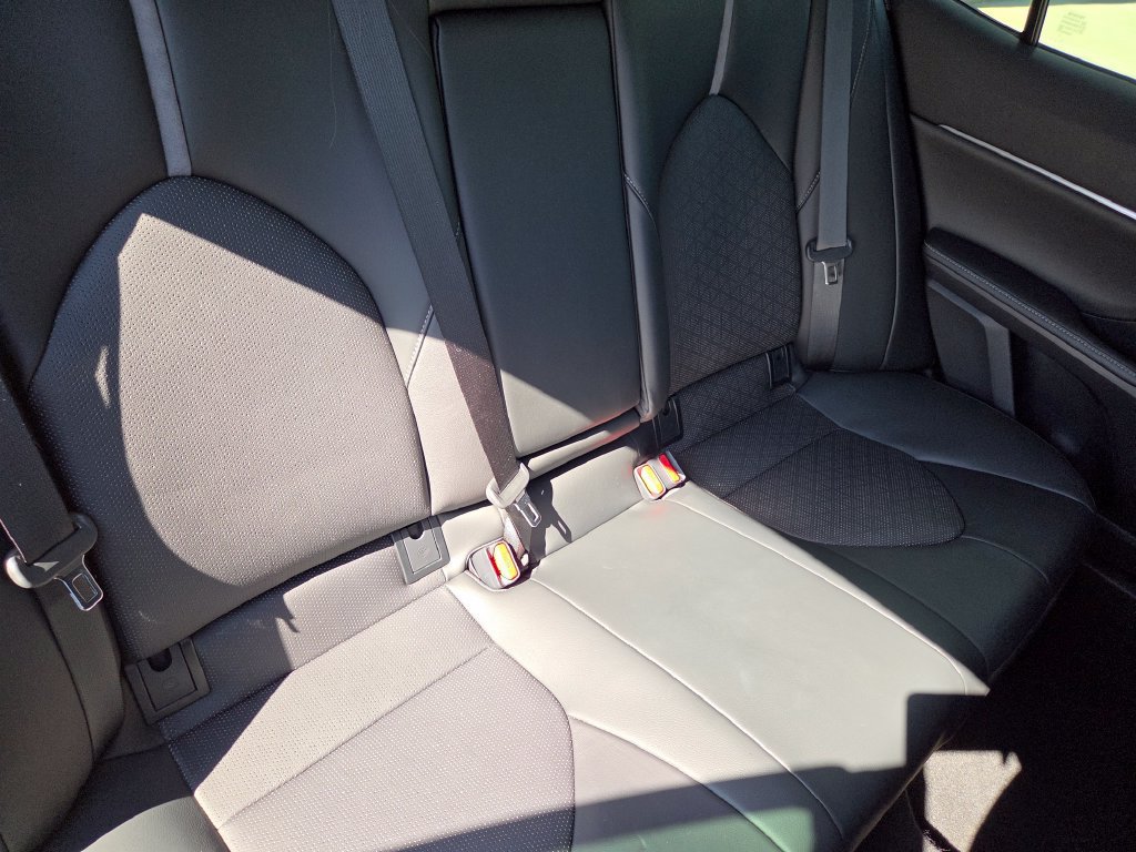Used 2024 Toyota Camry XSE FWD image 29
