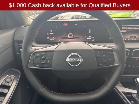 New 2026 Nissan Sentra SR w/ SR Premium Package FWD image 15