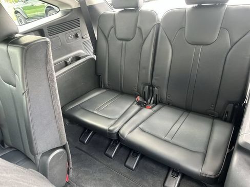 Used 2023 Kia Sorento S FWD image 27