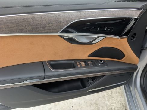 Used 2023 Audi A8 L 3.0T w/ Comfort Plus Package image 14