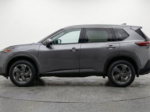 Used 2025 Nissan Rogue SV AWD/4WD image 5