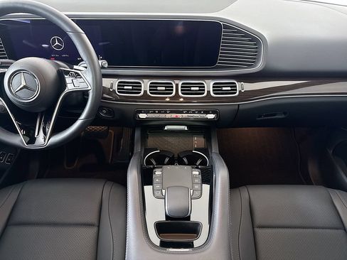 Certified 2025 Mercedes-Benz GLE 450e 4MATIC image 14