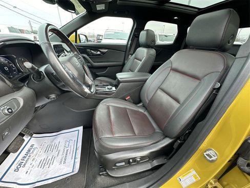 Used 2022 Chevrolet Blazer RS w/ Enhanced Convenience Package image 11