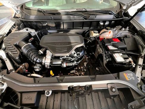 Used 2017 Cadillac XT5 Premium Luxury image 9