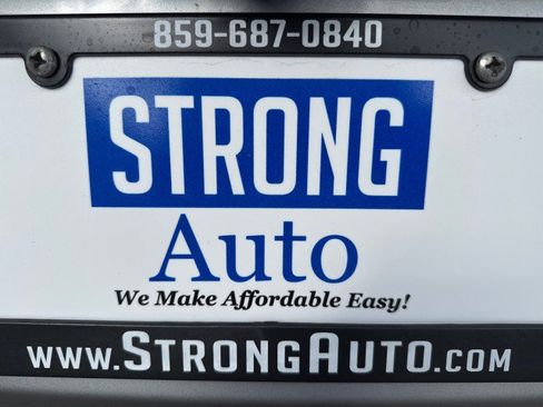 Used 2024 Ford Expedition Max XLT image 21