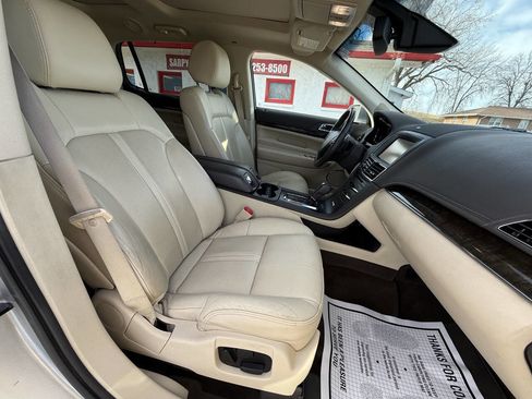 Used 2014 Lincoln MKT AWD w/ Equipment Group 201A image 14